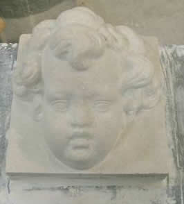 Putti steen